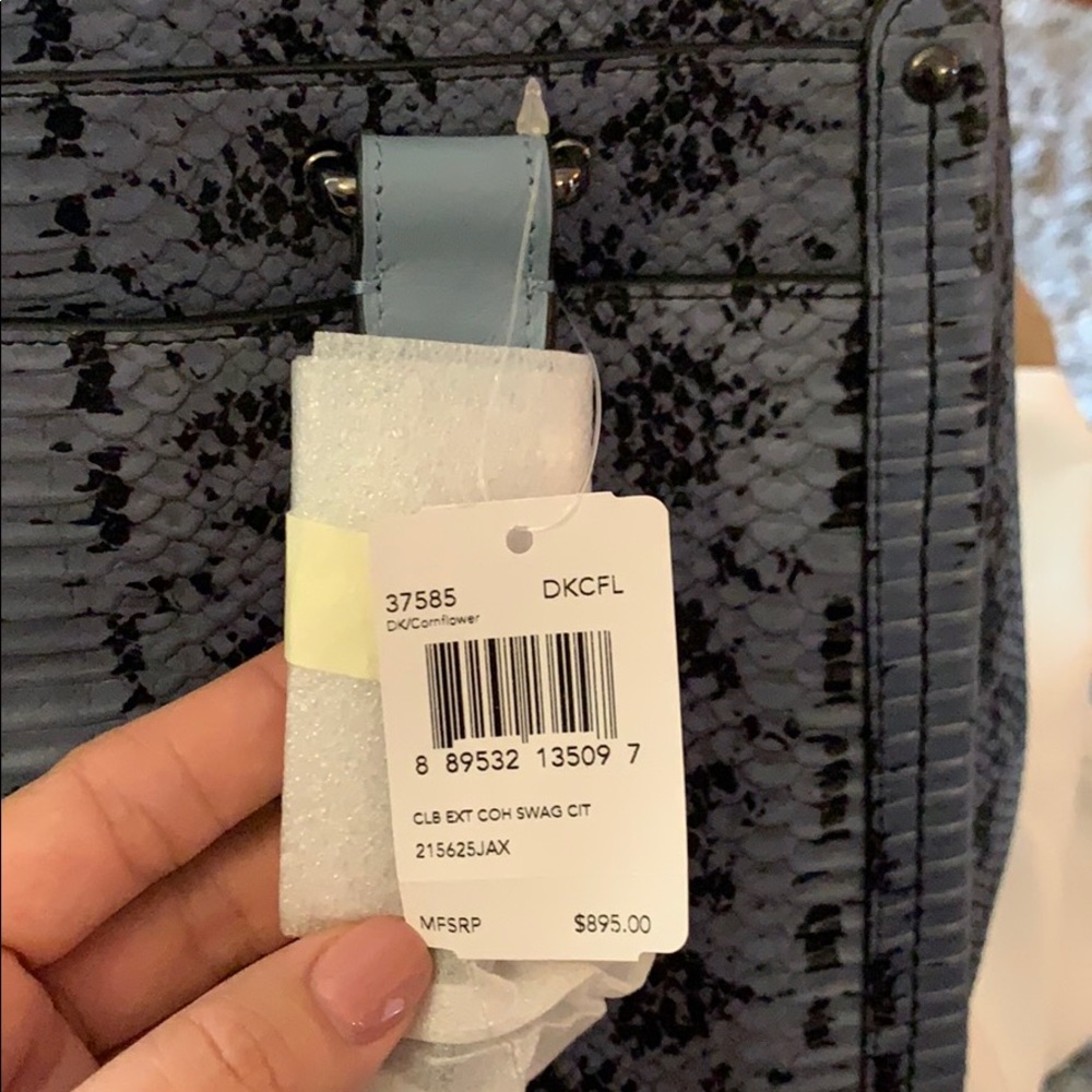 NWT COACH SWAGGER SATCHEL.